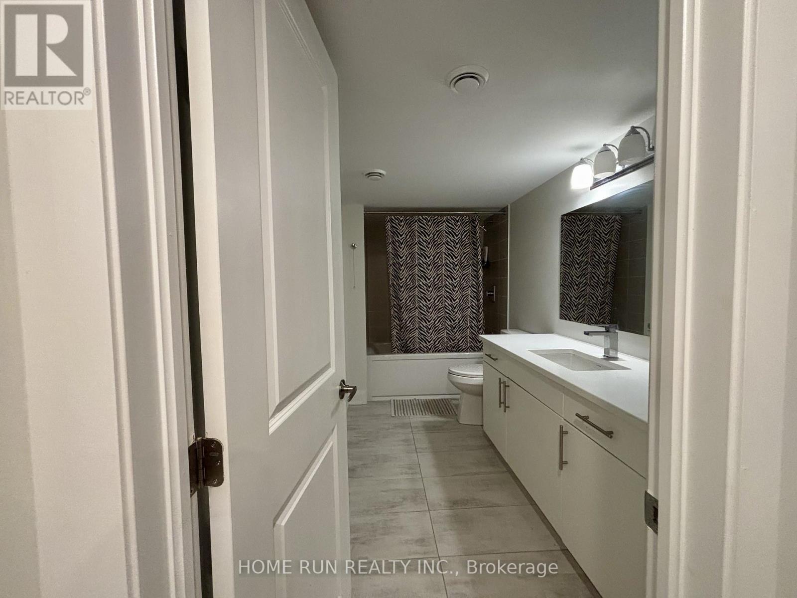 561 Honeylocust Avenue, Ottawa, Ontario  K2V 0L8 - Photo 39 - X12498280