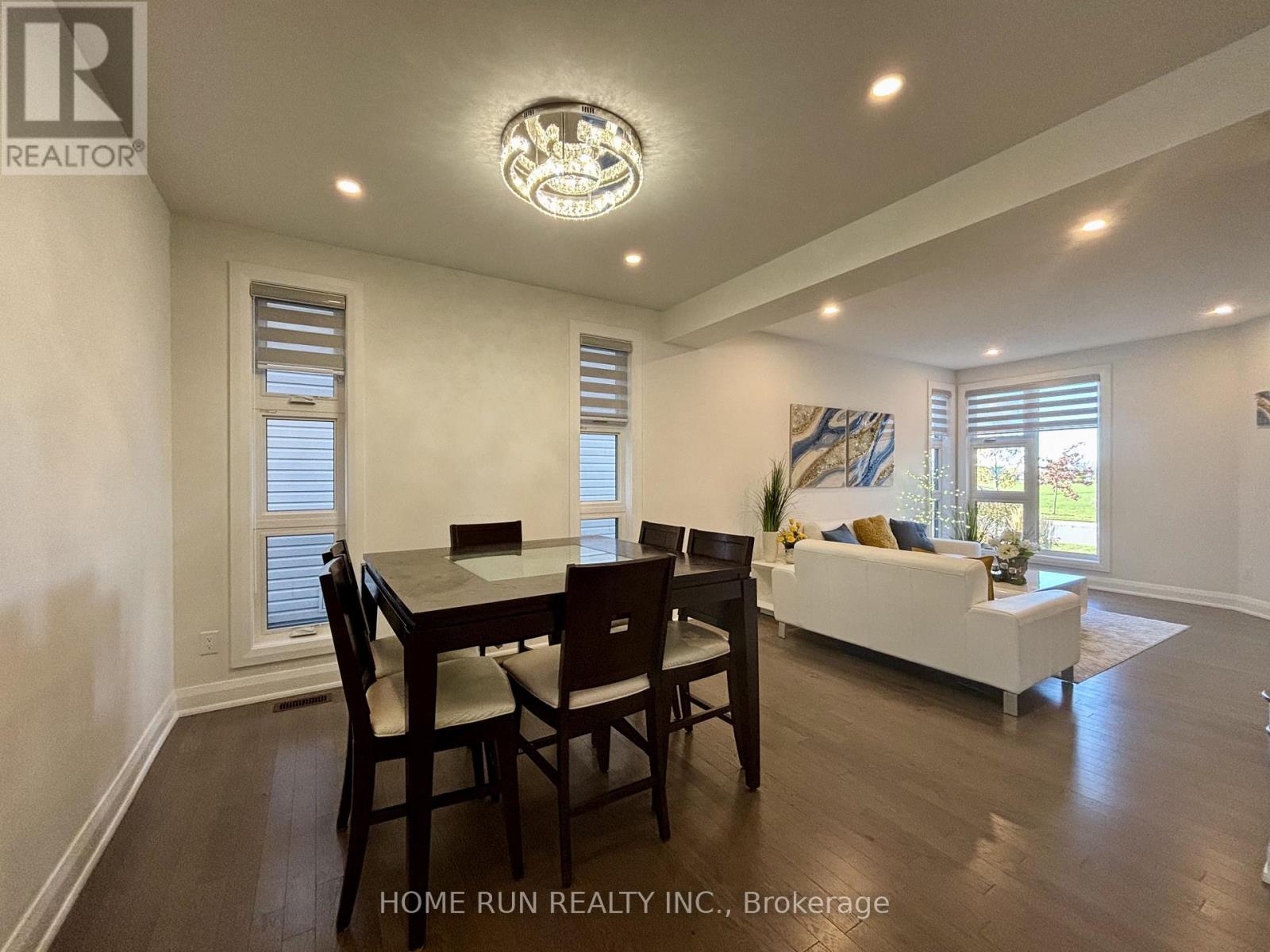 561 Honeylocust Avenue, Ottawa, Ontario  K2V 0L8 - Photo 7 - X12498280