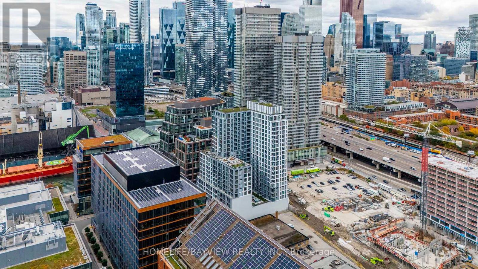 2105 - 15 Richardson Street, Toronto, Ontario  M5A 0Y5 - Photo 37 - C12477493