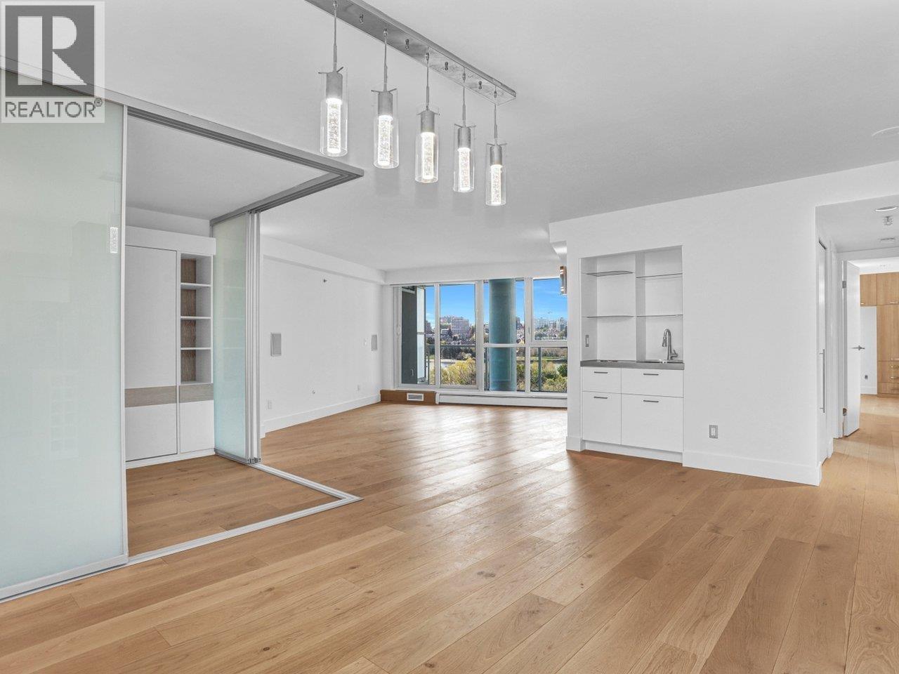 802 1318 Homer Street, Vancouver, British Columbia  V6B 6A7 - Photo 2 - R3063800