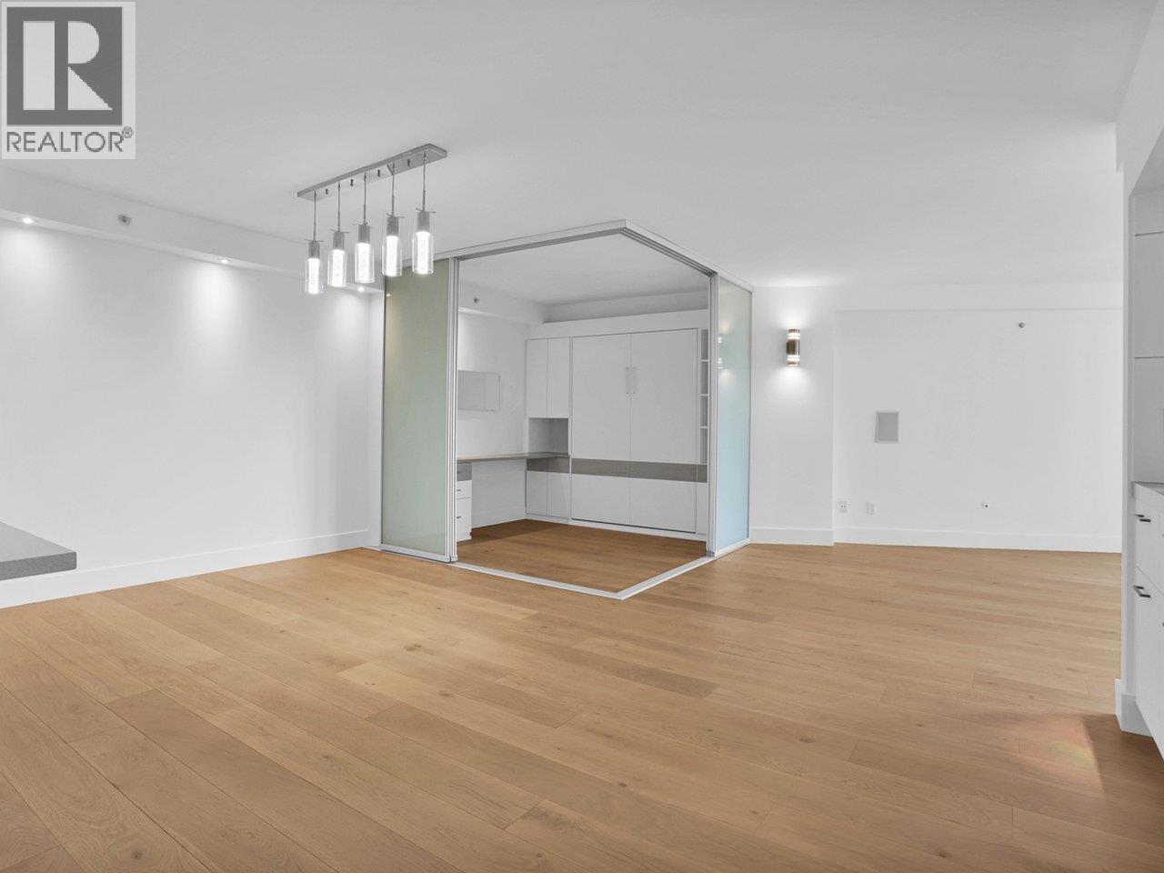 802 1318 Homer Street, Vancouver, British Columbia  V6B 6A7 - Photo 3 - R3063800