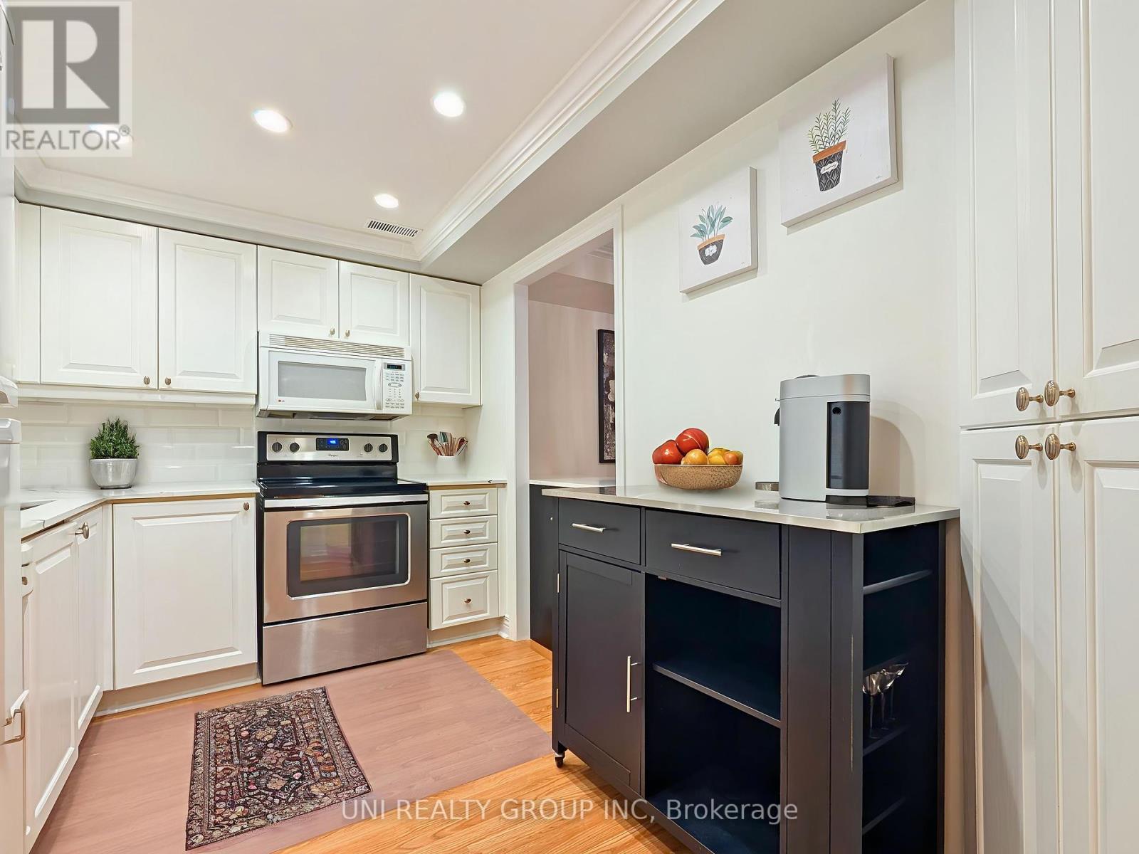 109 - 959 North River Road, Ottawa, Ontario  K1K 3V3 - Photo 20 - X12434046