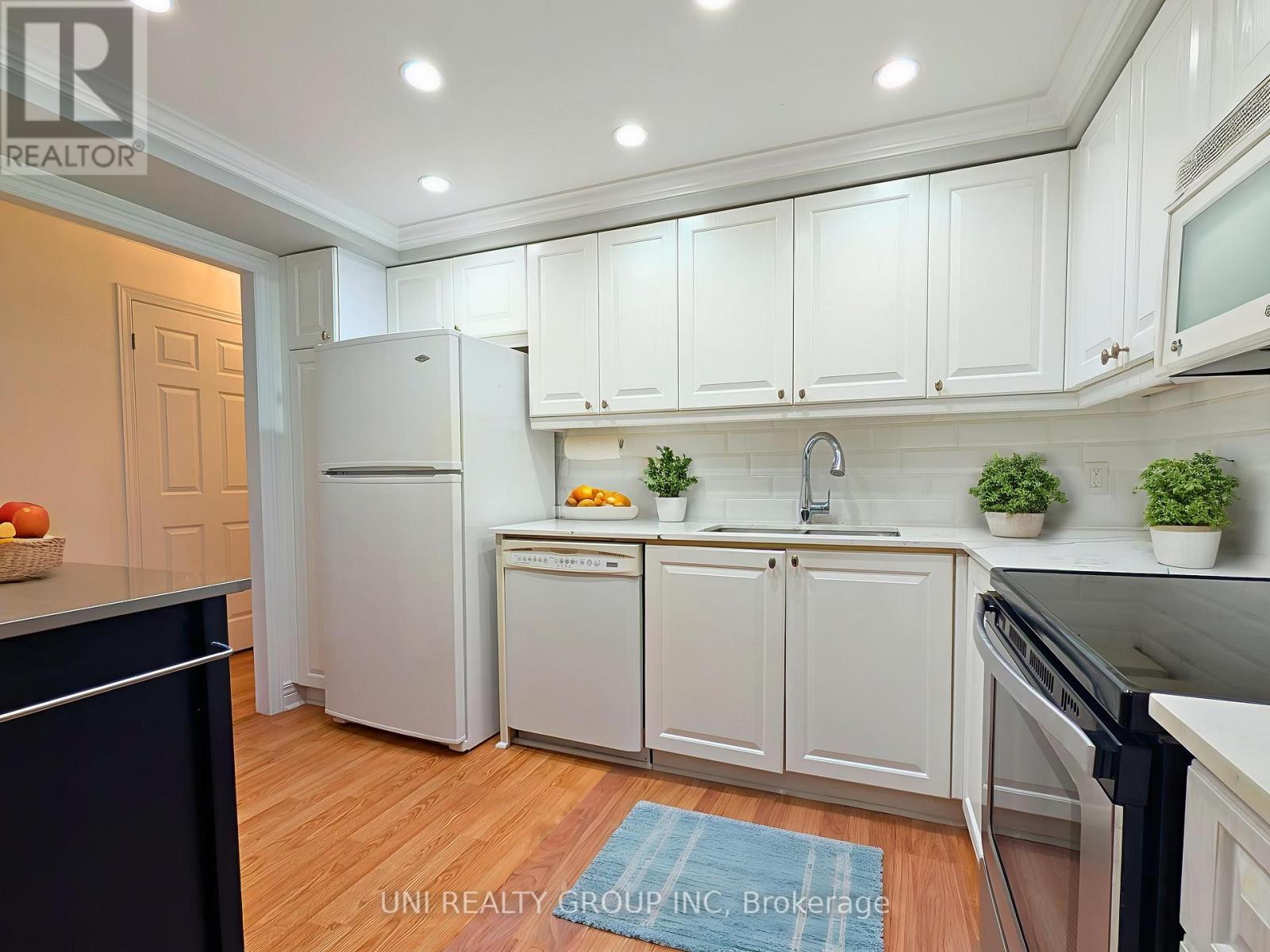 109 - 959 North River Road, Ottawa, Ontario  K1K 3V3 - Photo 18 - X12434046