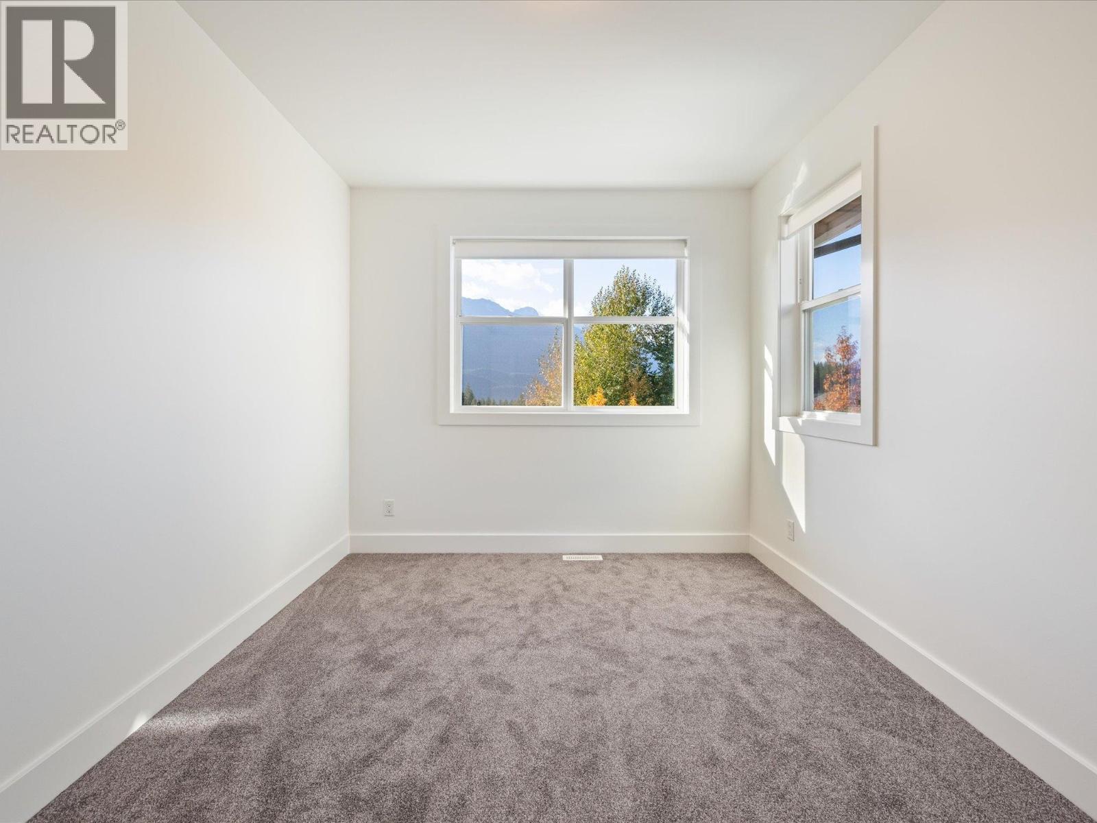 40872 The Crescent, Squamish, British Columbia  V8B 0R9 - Photo 22 - R3063799