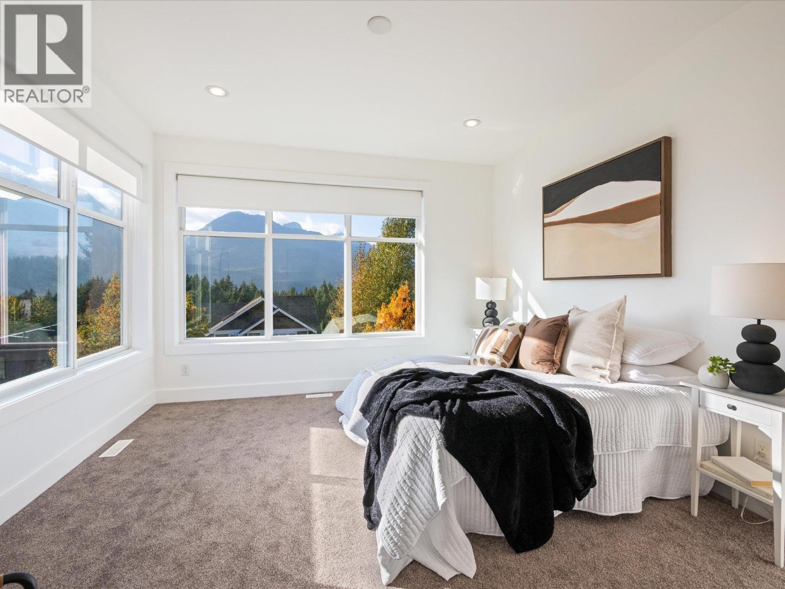 40872 The Crescent, Squamish, British Columbia  V8B 0R9 - Photo 24 - R3063799