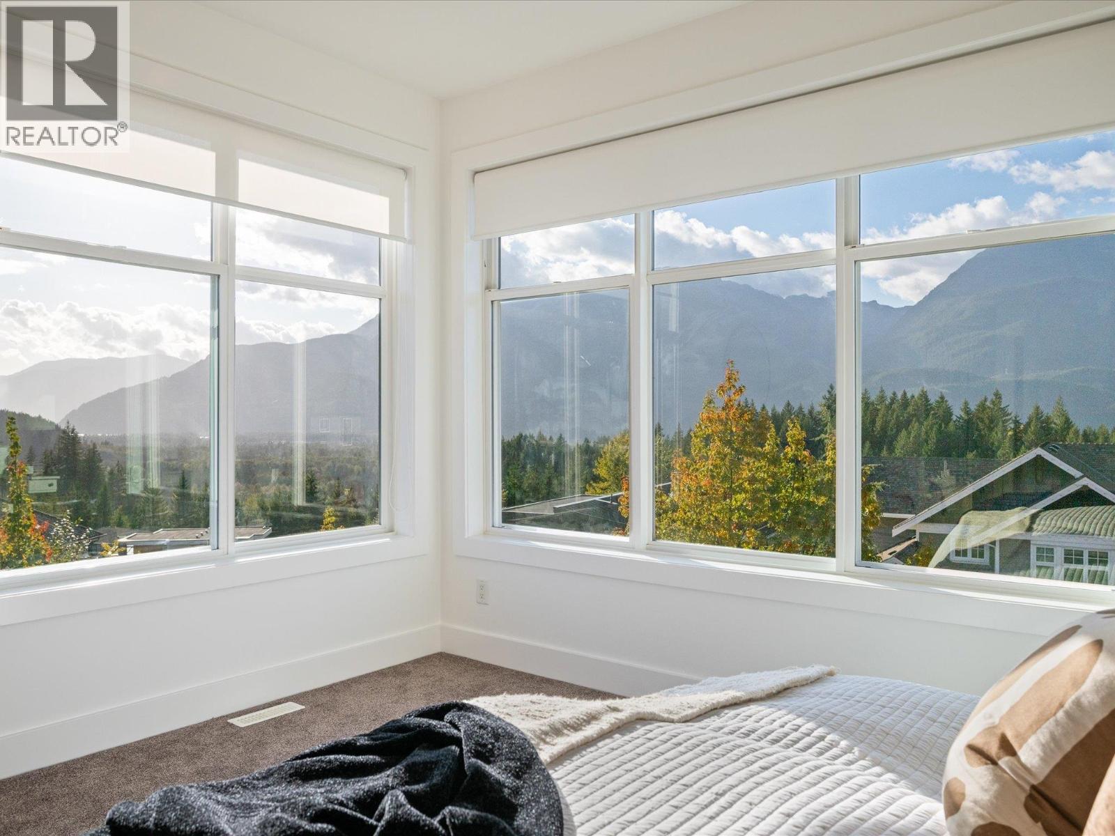 40872 The Crescent, Squamish, British Columbia  V8B 0R9 - Photo 25 - R3063799