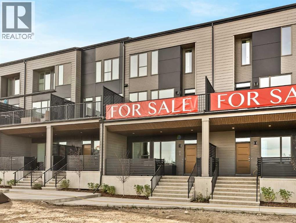 417 Sovereign Common Sw, Calgary, Alberta  T3C 3Y3 - Photo 1 - A2266257
