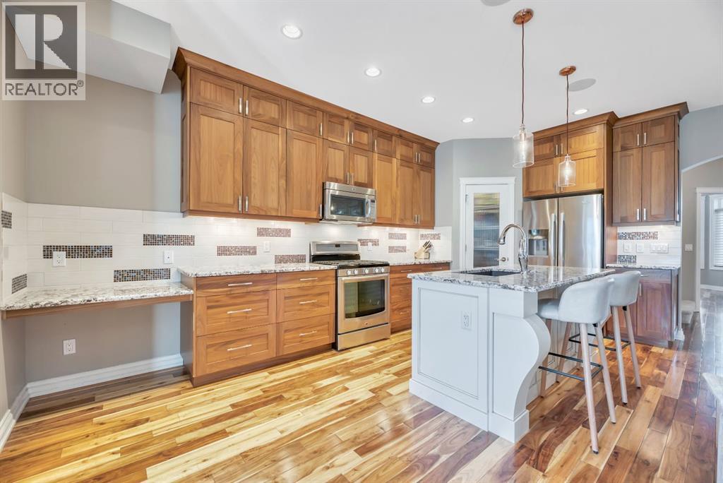 1813 20 Avenue Nw, Calgary, Alberta  T2M 1H4 - Photo 12 - A2260926