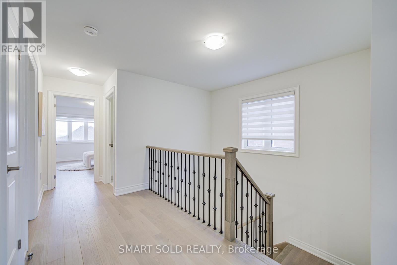 112 Carriage Shop Bend, East Gwillimbury, Ontario  L9N 0Y3 - Photo 11 - N12496808