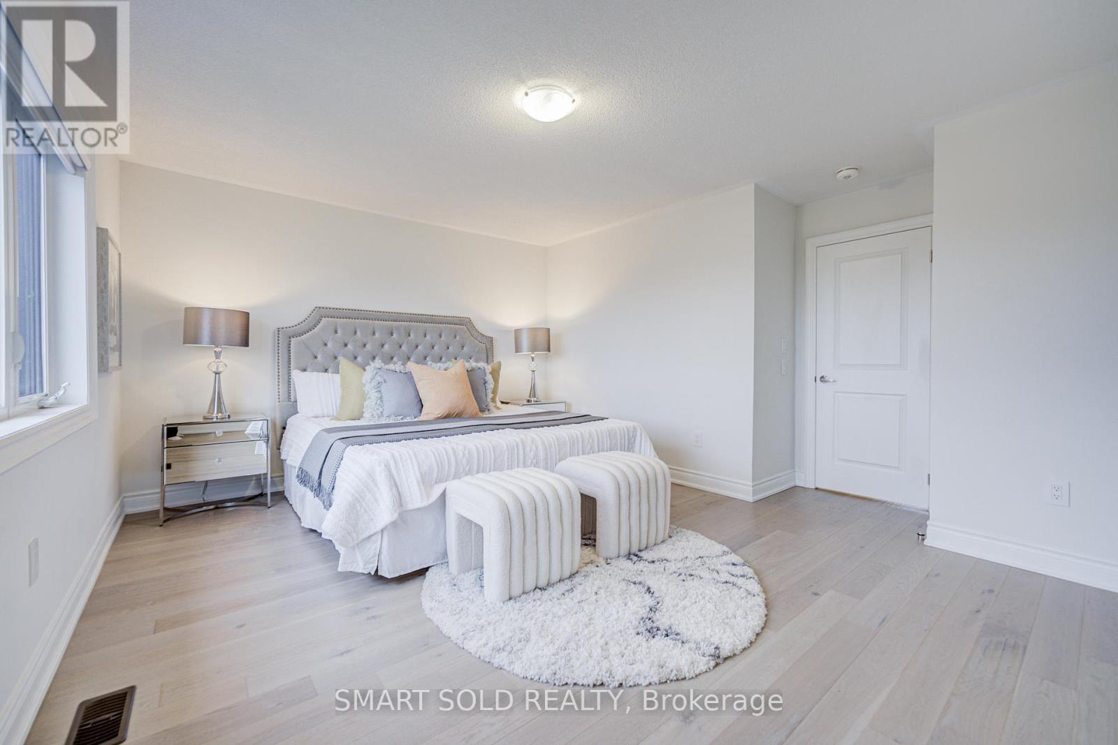 112 Carriage Shop Bend, East Gwillimbury, Ontario  L9N 0Y3 - Photo 12 - N12496808