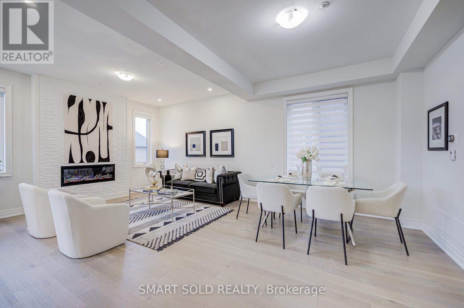 112 Carriage Shop Bend, East Gwillimbury, Ontario  L9N 0Y3 - Photo 32 - N12496808