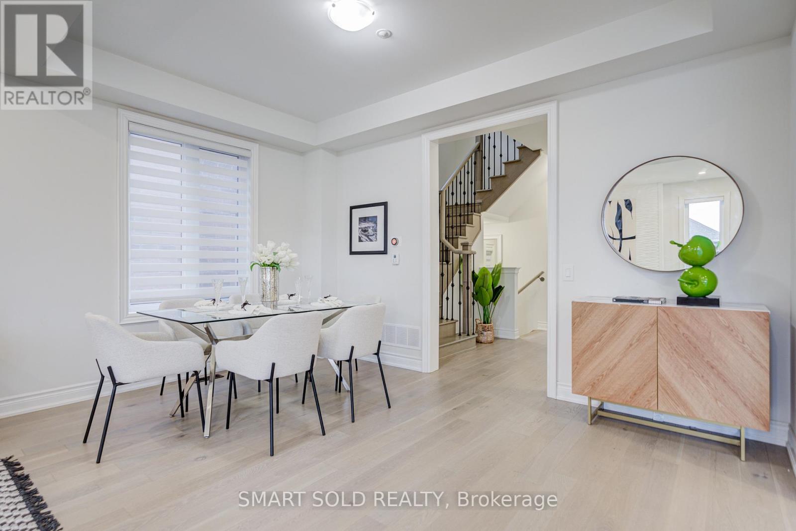 112 Carriage Shop Bend, East Gwillimbury, Ontario  L9N 0Y3 - Photo 35 - N12496808