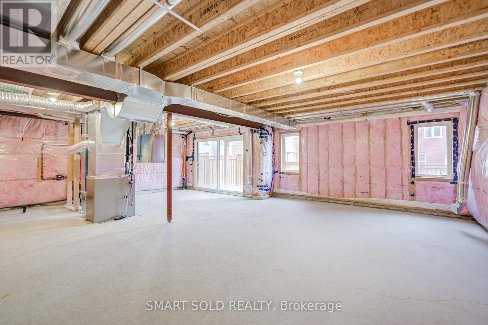 112 Carriage Shop Bend, East Gwillimbury, Ontario  L9N 0Y3 - Photo 43 - N12496808