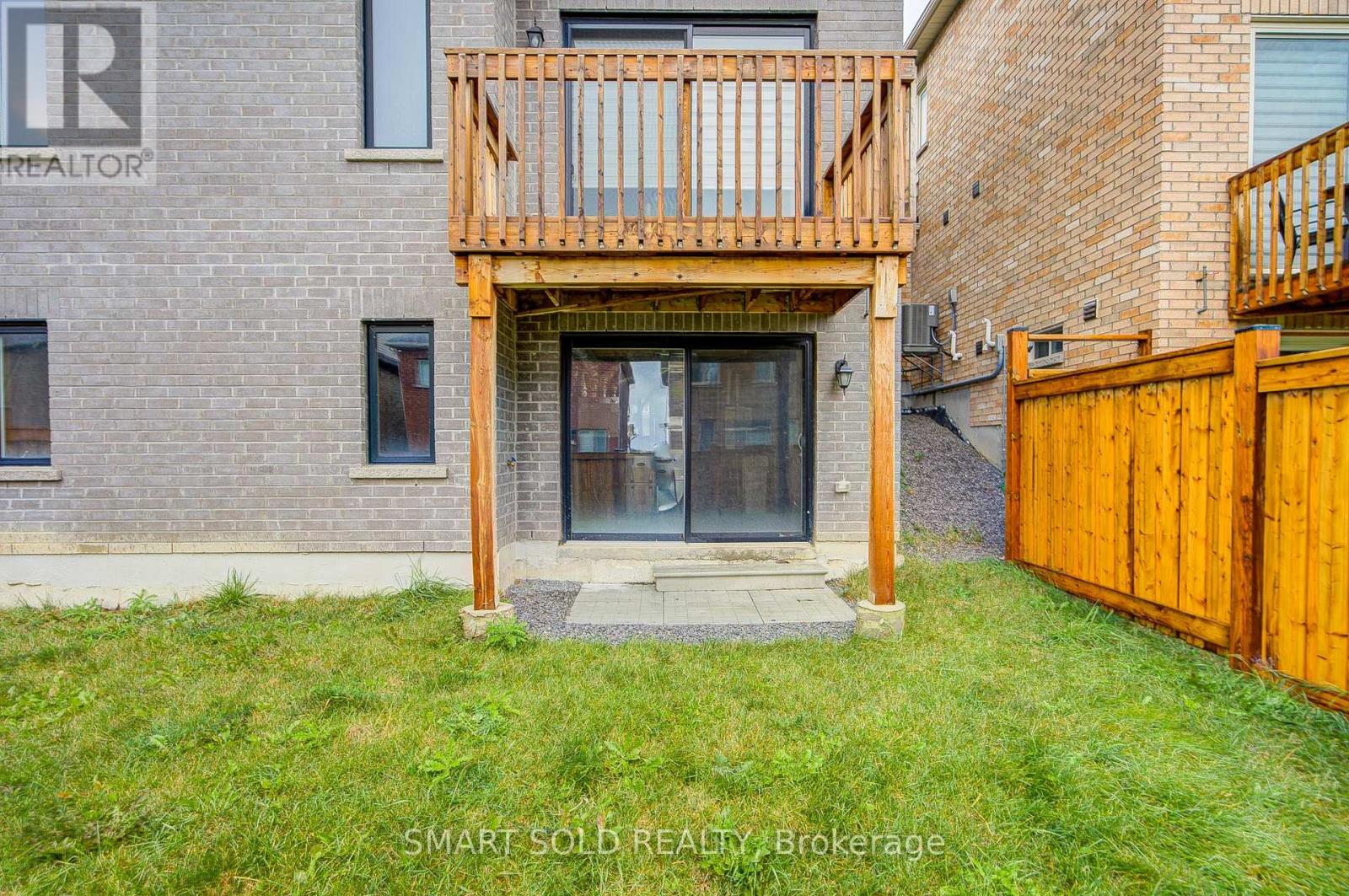 112 Carriage Shop Bend, East Gwillimbury, Ontario  L9N 0Y3 - Photo 45 - N12496808