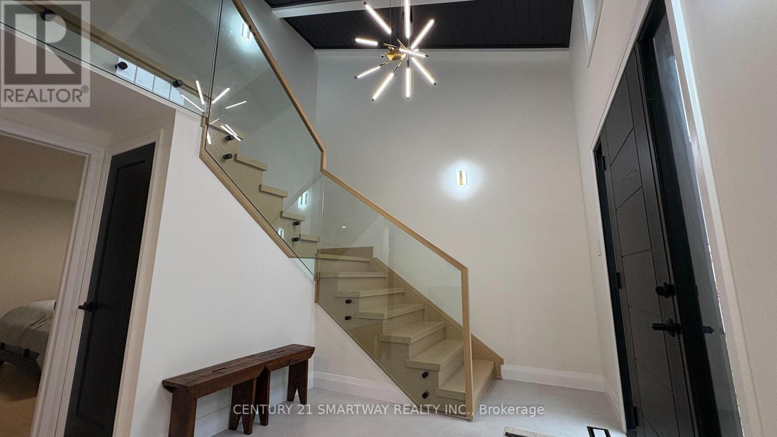 107 Campbell Crescent, Blue Mountains, Ontario  L9Y 0P9 - Photo 6 - X12496422