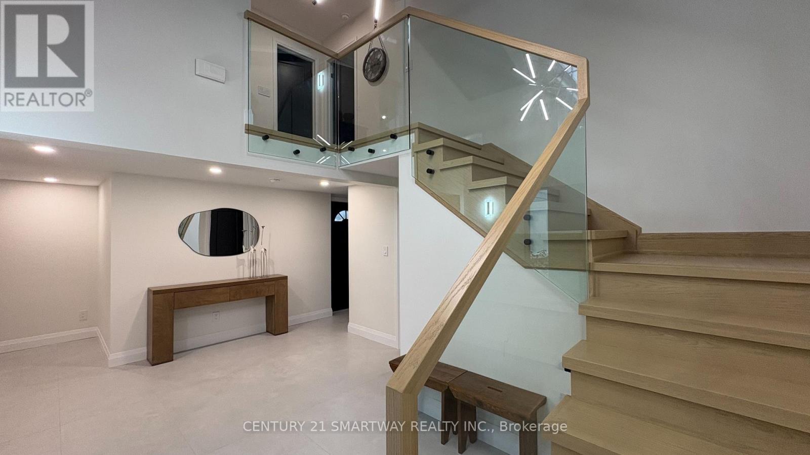 107 Campbell Crescent, Blue Mountains, Ontario  L9Y 0P9 - Photo 3 - X12496422