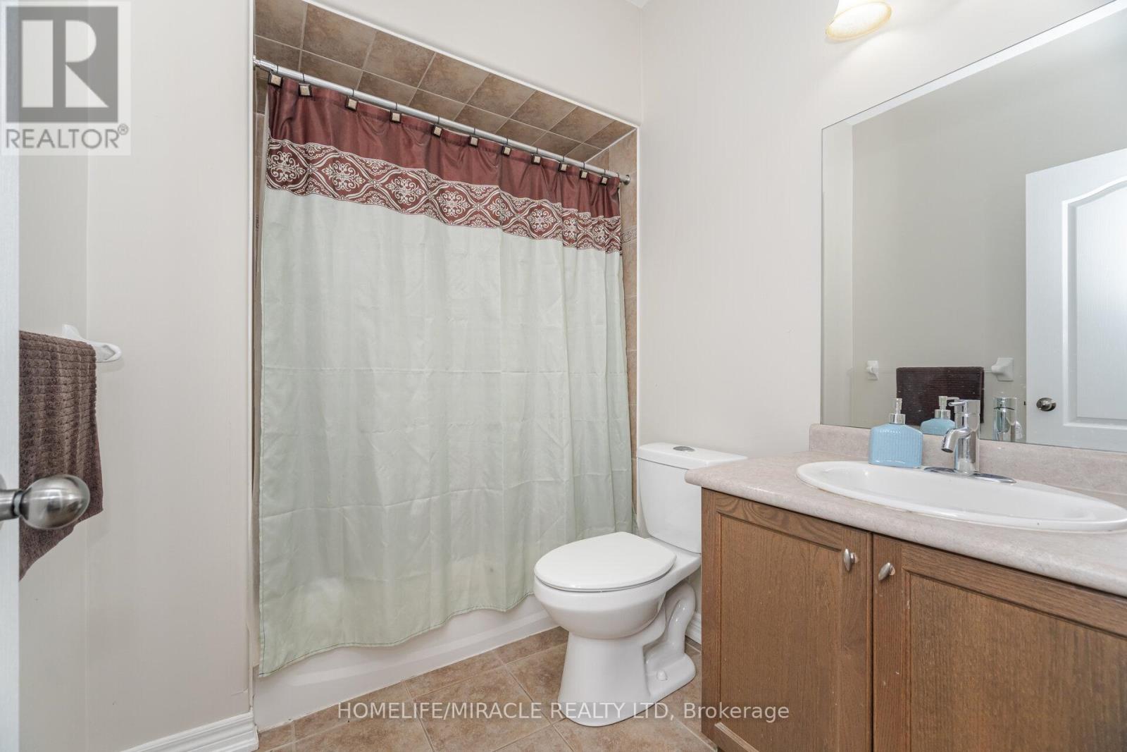 57 Bronze Crescent, Bradford West Gwillimbury (Bradford), Ontario  L3Z 0B1 - Photo 22 - N12498290