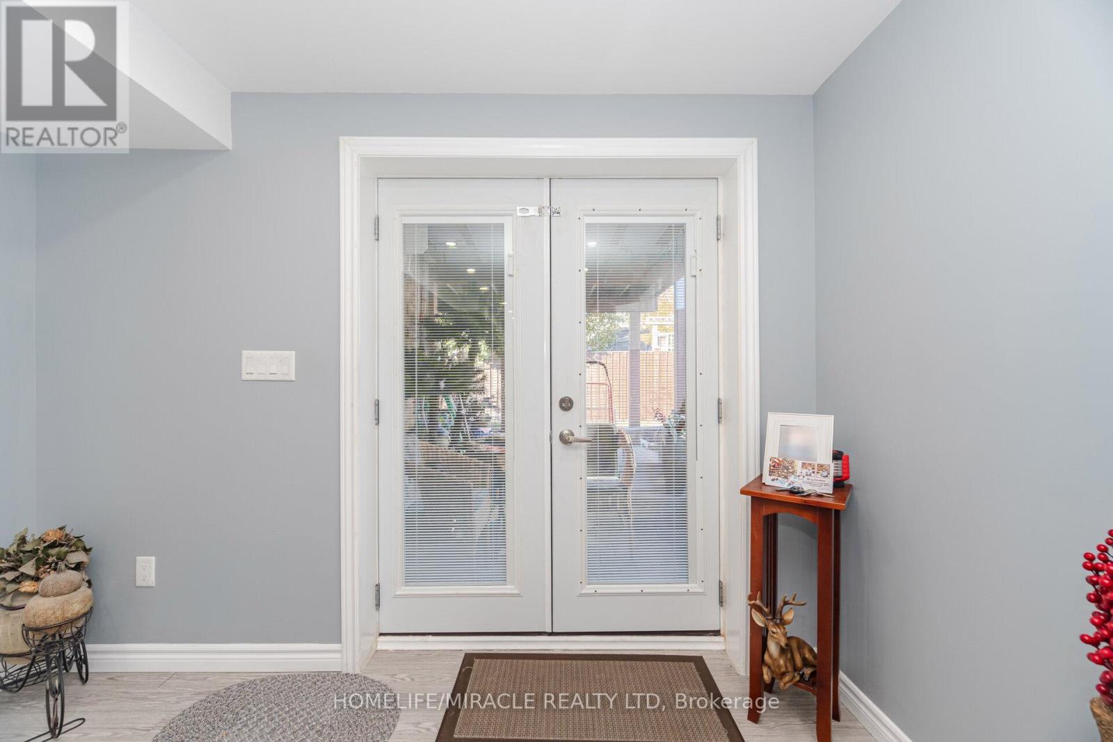 57 Bronze Crescent, Bradford West Gwillimbury (Bradford), Ontario  L3Z 0B1 - Photo 37 - N12498290