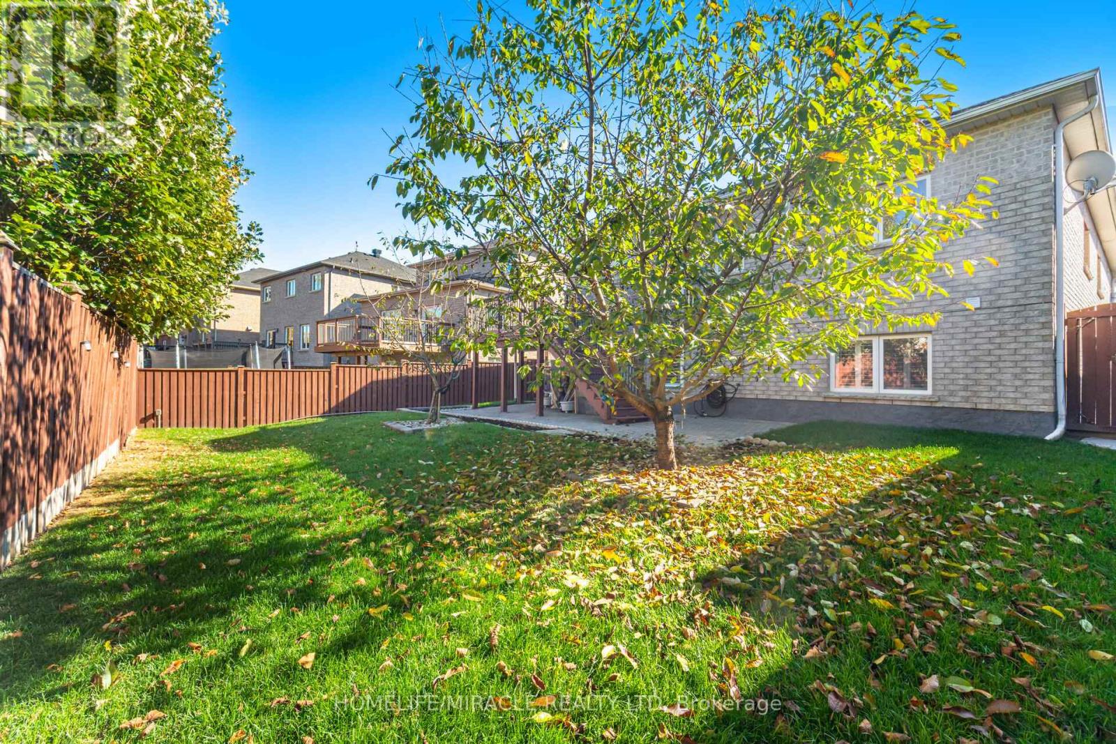 57 Bronze Crescent, Bradford West Gwillimbury (Bradford), Ontario  L3Z 0B1 - Photo 44 - N12498290