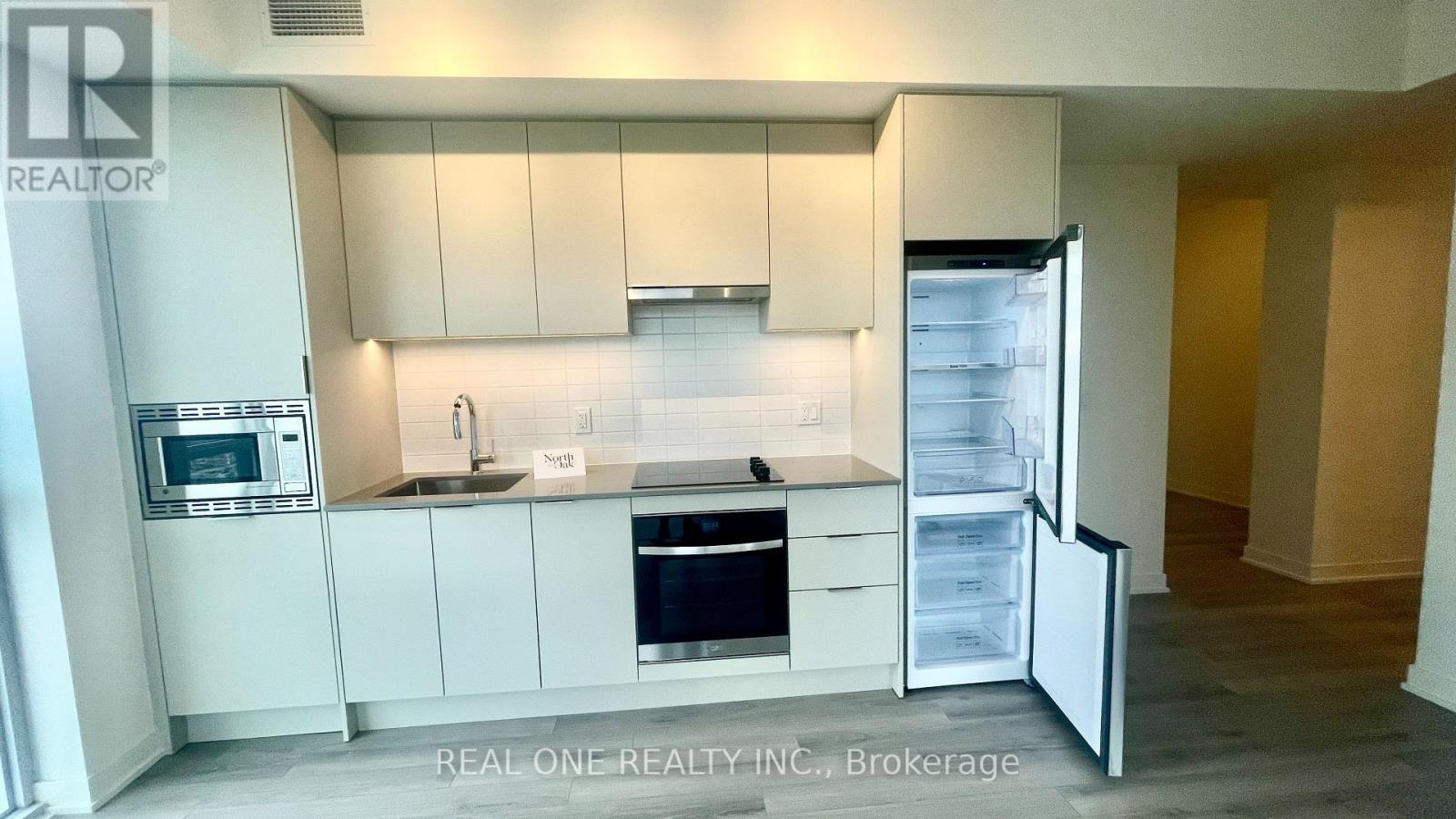 1909 - 3079 Trafalgar Road, Oakville, Ontario  L6H 8C5 - Photo 8 - W12498278