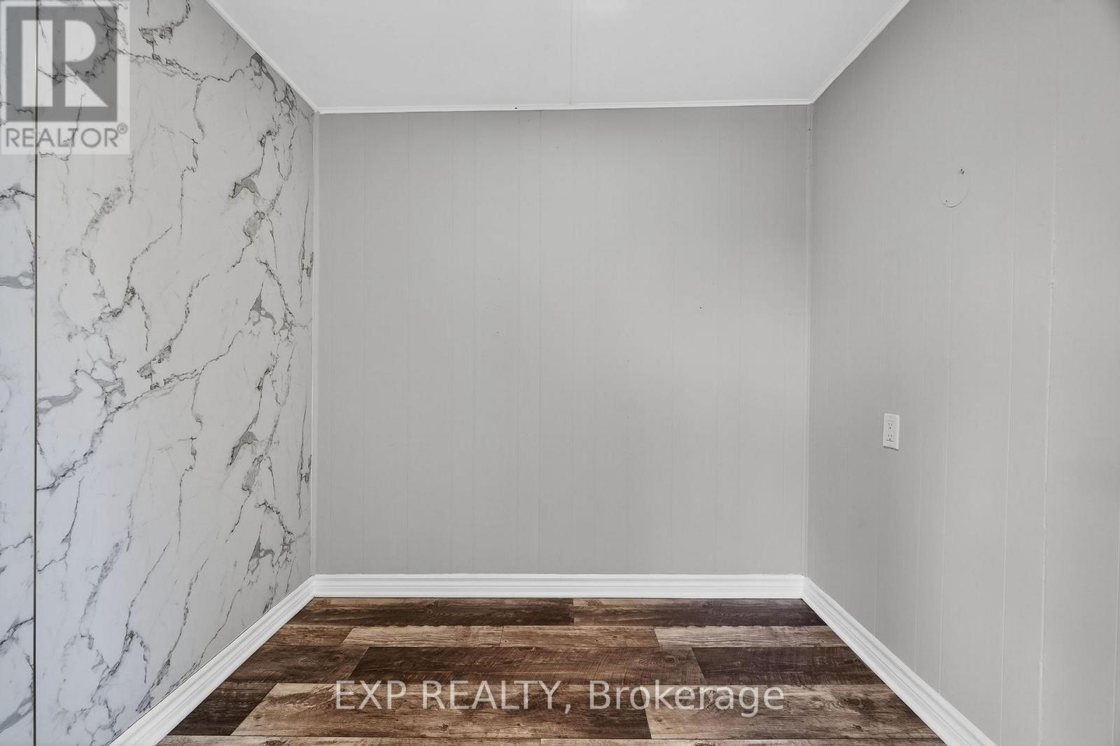 6129 Arden Road, Frontenac, Ontario  K0H 1B0 - Photo 20 - X12498304