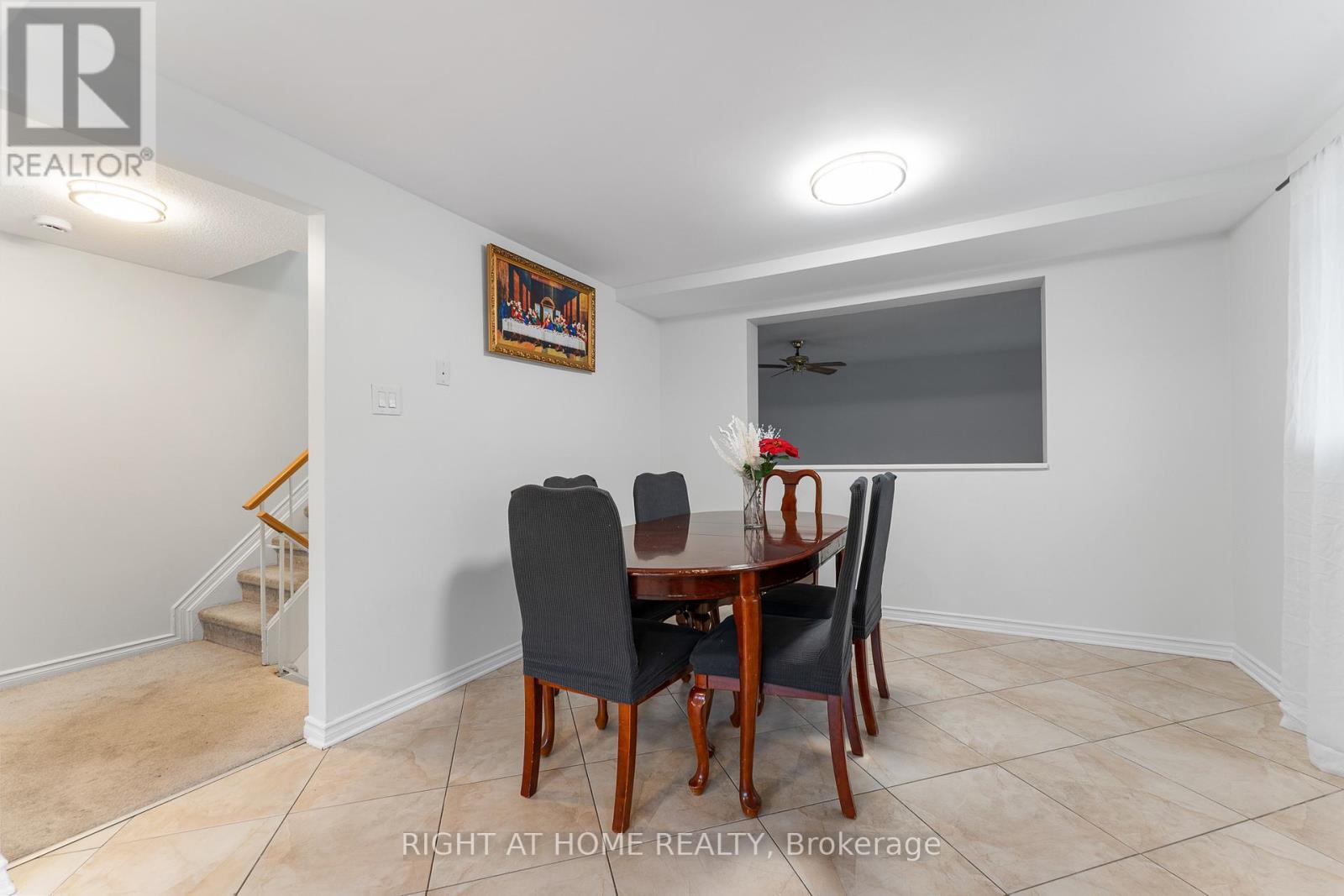 32 - 2296 Orient Park Drive, Ottawa, Ontario  K1B 4N6 - Photo 18 - X12498306