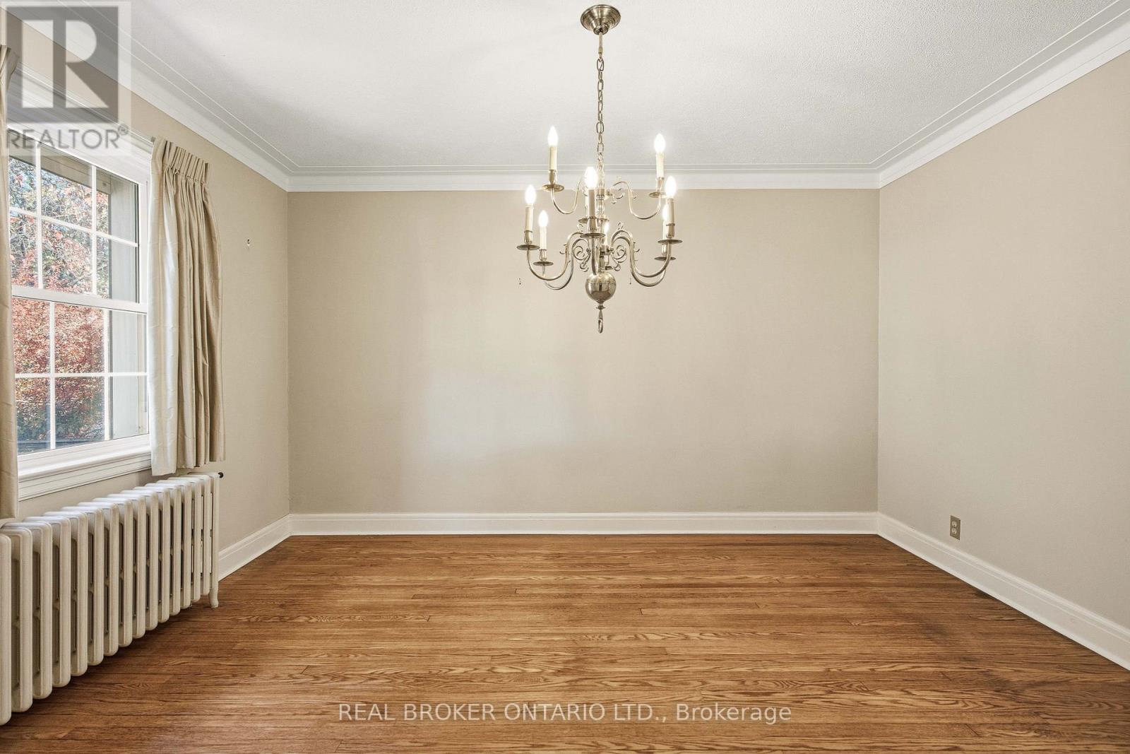 43 Reid Avenue, Ottawa, Ontario  K1Y 1S5 - Photo 12 - X12498312