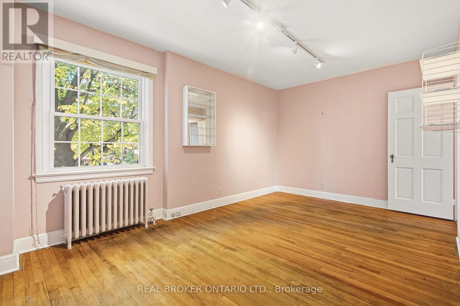 43 Reid Avenue, Ottawa, Ontario  K1Y 1S5 - Photo 23 - X12498312