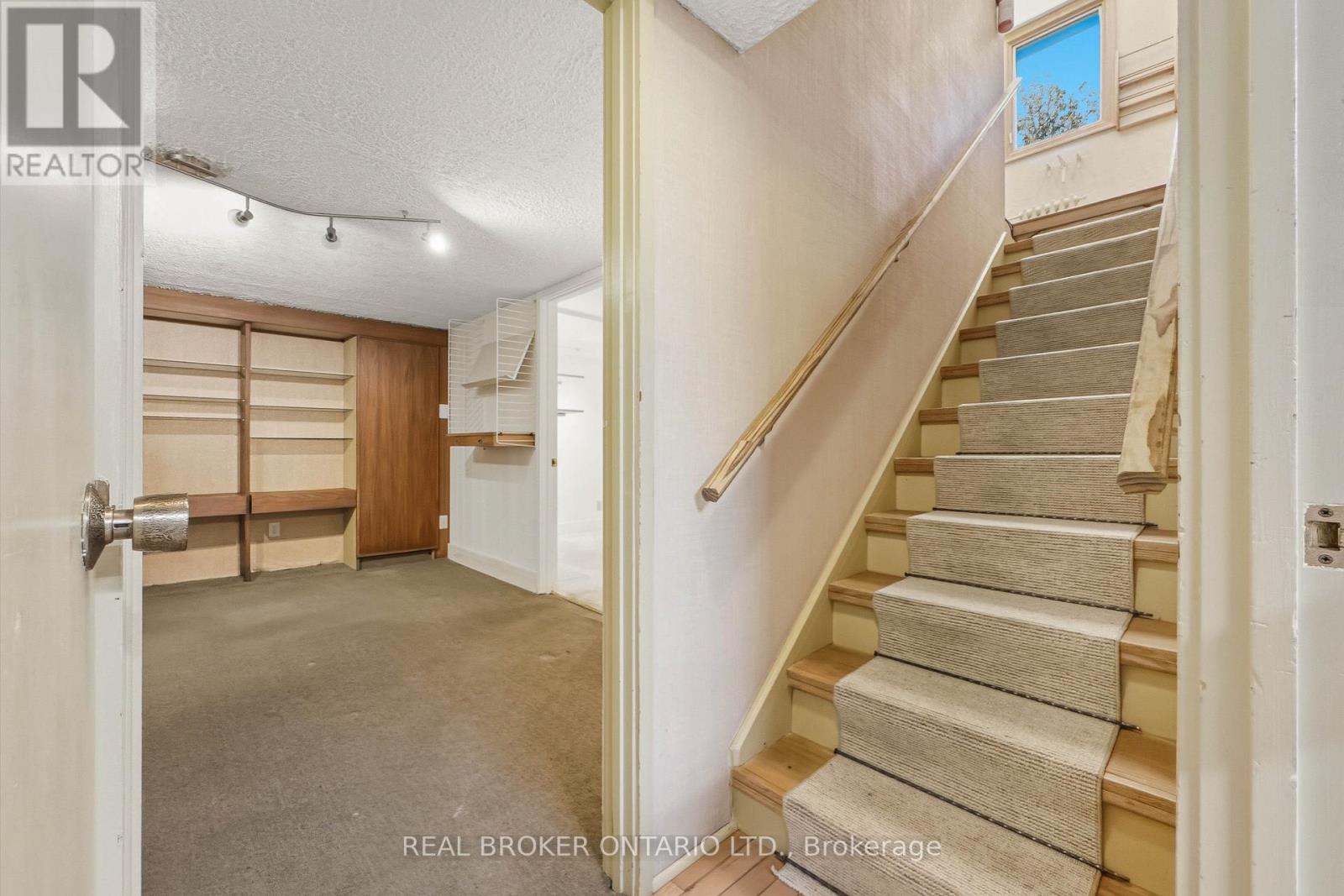 43 Reid Avenue, Ottawa, Ontario  K1Y 1S5 - Photo 26 - X12498312