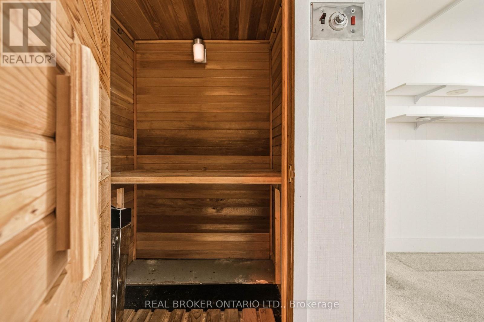 43 Reid Avenue, Ottawa, Ontario  K1Y 1S5 - Photo 29 - X12498312