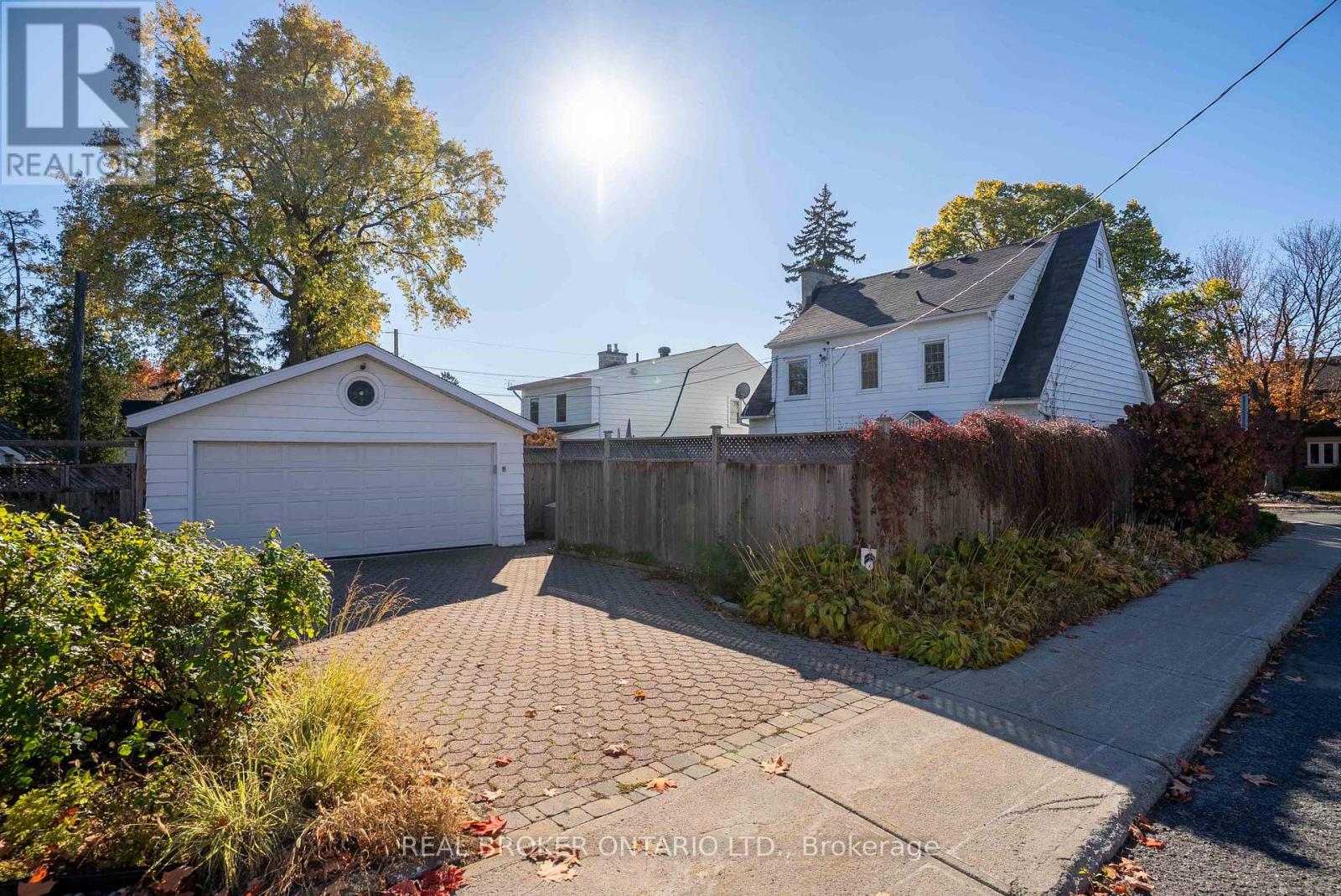 43 Reid Avenue, Ottawa, Ontario  K1Y 1S5 - Photo 35 - X12498312