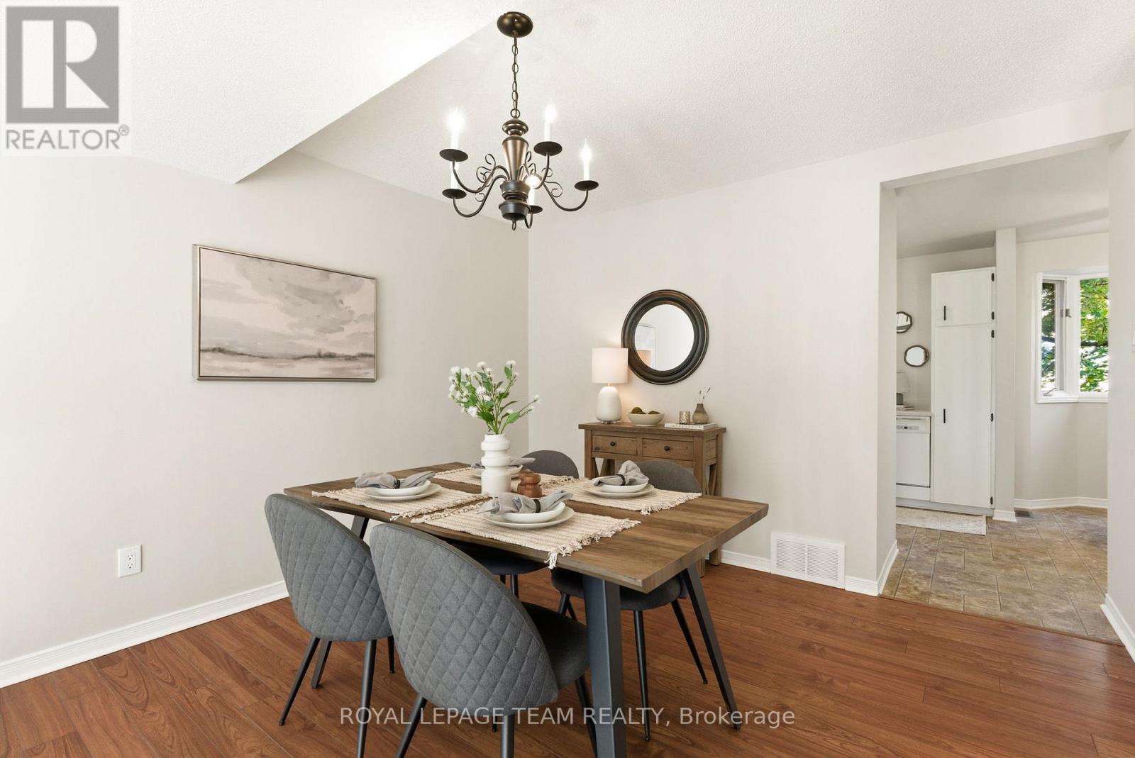 1404 Forge Street, Ottawa, Ontario  K1T 2V1 - Photo 12 - X12498316