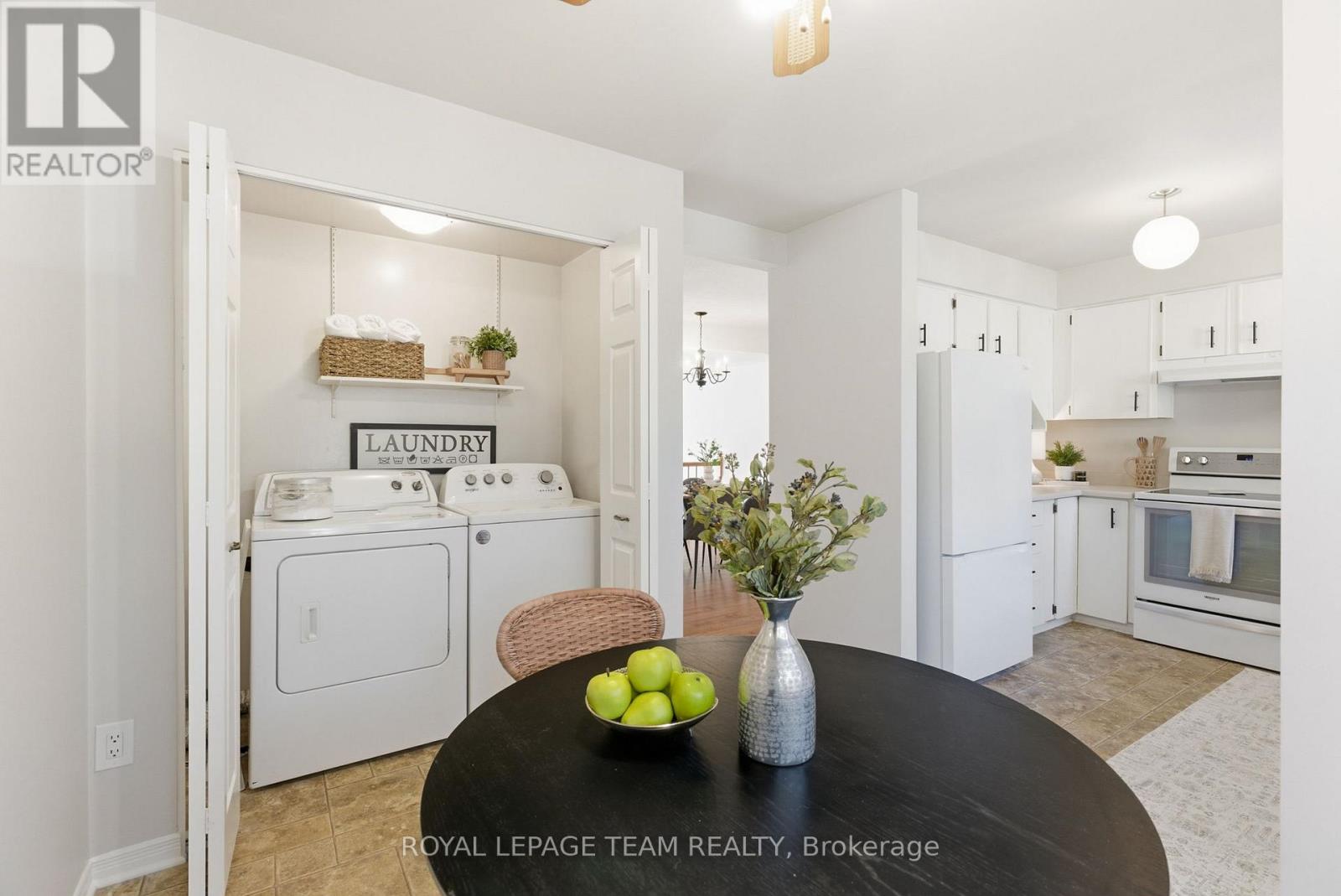 1404 Forge Street, Ottawa, Ontario  K1T 2V1 - Photo 20 - X12498316