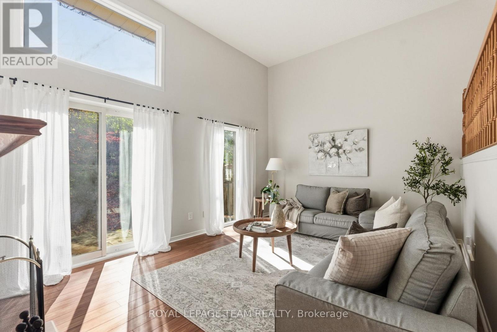 1404 Forge Street, Ottawa, Ontario  K1T 2V1 - Photo 5 - X12498316