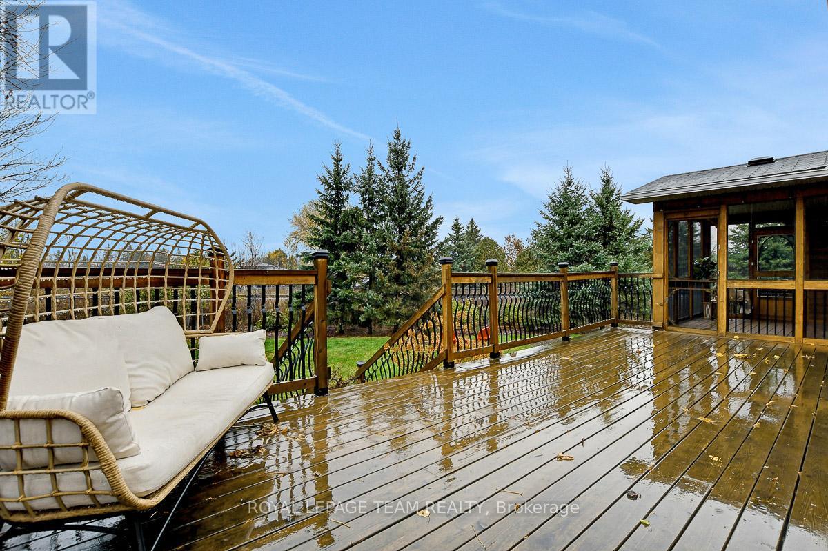 6155 Piperville Road, Ottawa, Ontario  K0A 1K0 - Photo 33 - X12498326