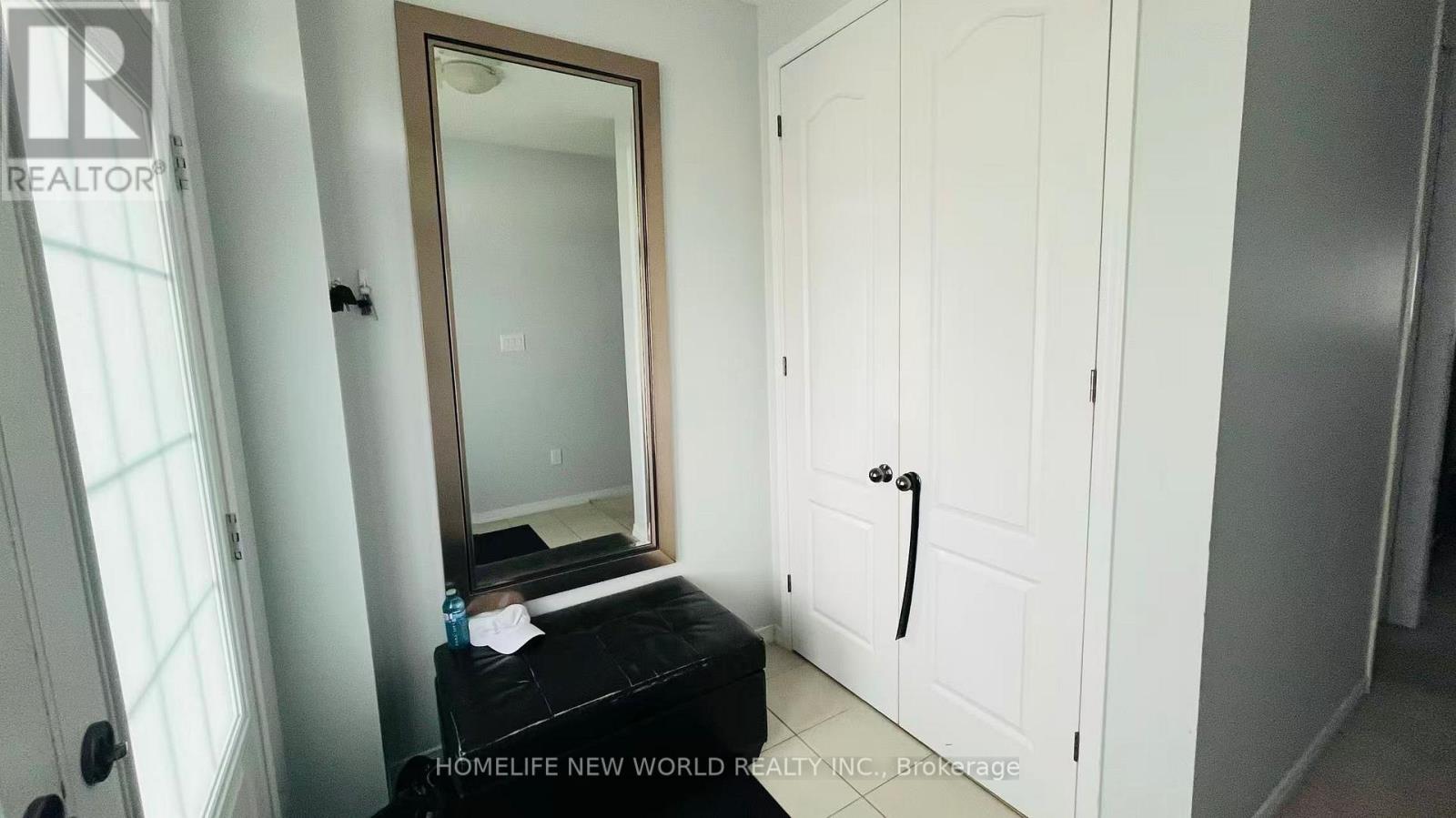 7881 Hackberry Trail, Niagara Falls, Ontario  L2H 3R3 - Photo 6 - X12498296