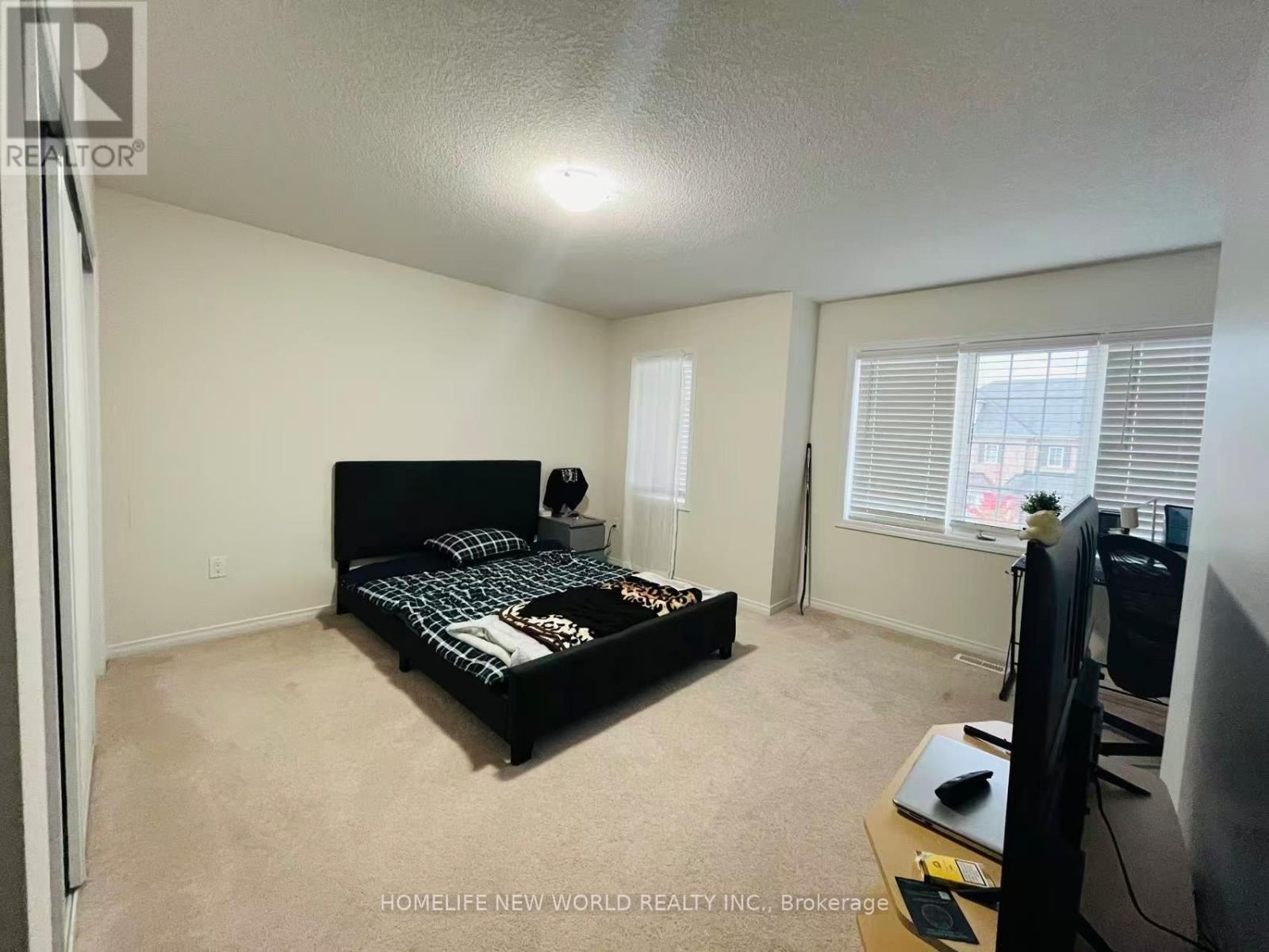 7881 Hackberry Trail, Niagara Falls, Ontario  L2H 3R3 - Photo 9 - X12498296