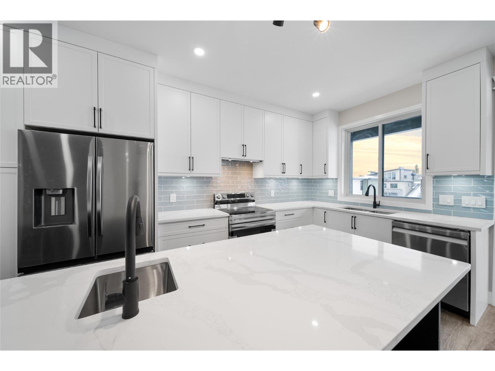 2077 Linfield Drive, Kamloops, British Columbia  V1S 0G3 - Photo 14 - 10367198