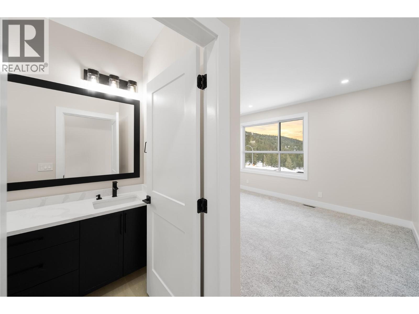 2077 Linfield Drive, Kamloops, British Columbia  V1S 0G3 - Photo 29 - 10367198