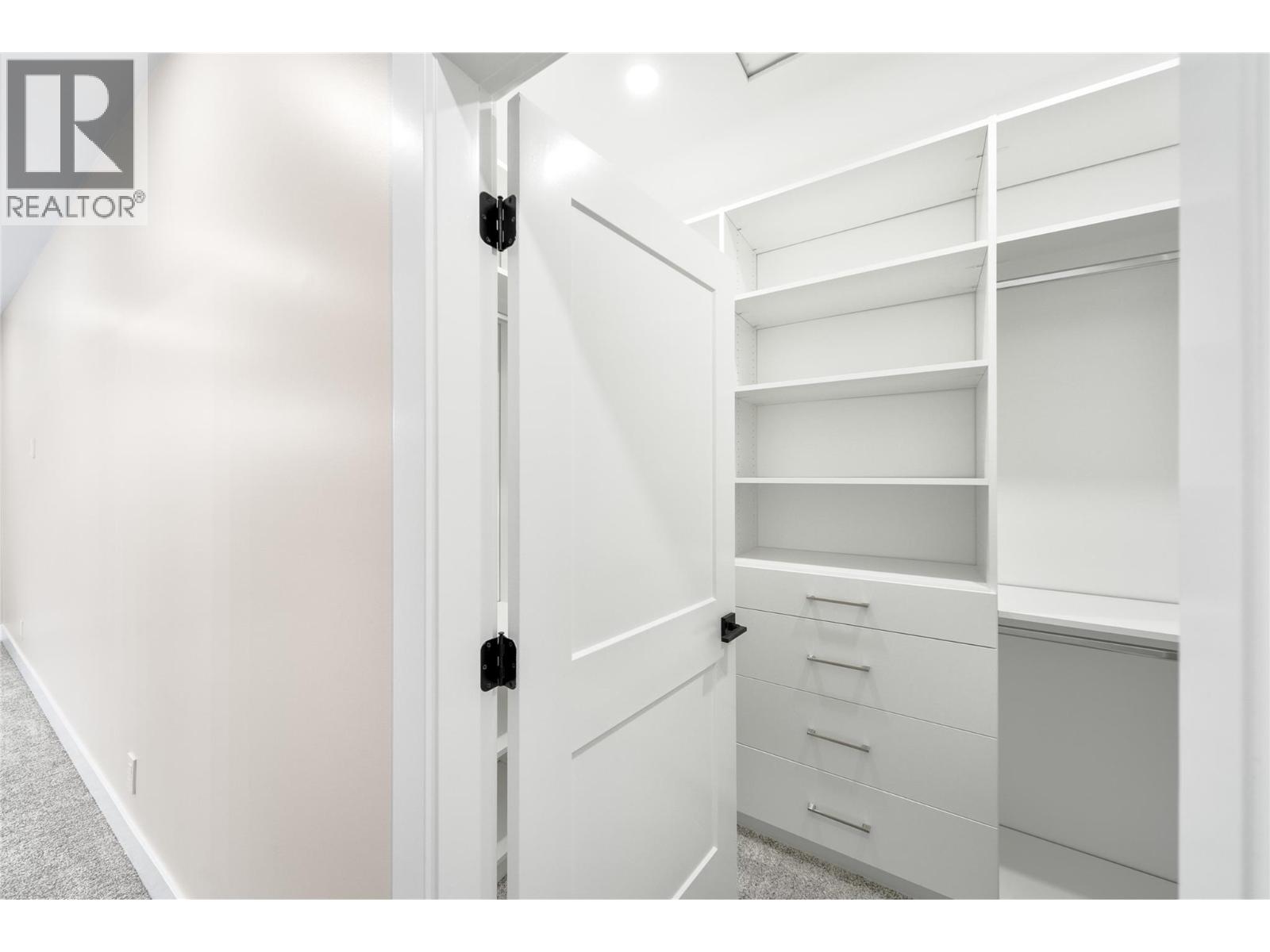 2077 Linfield Drive, Kamloops, British Columbia  V1S 0G3 - Photo 28 - 10367198