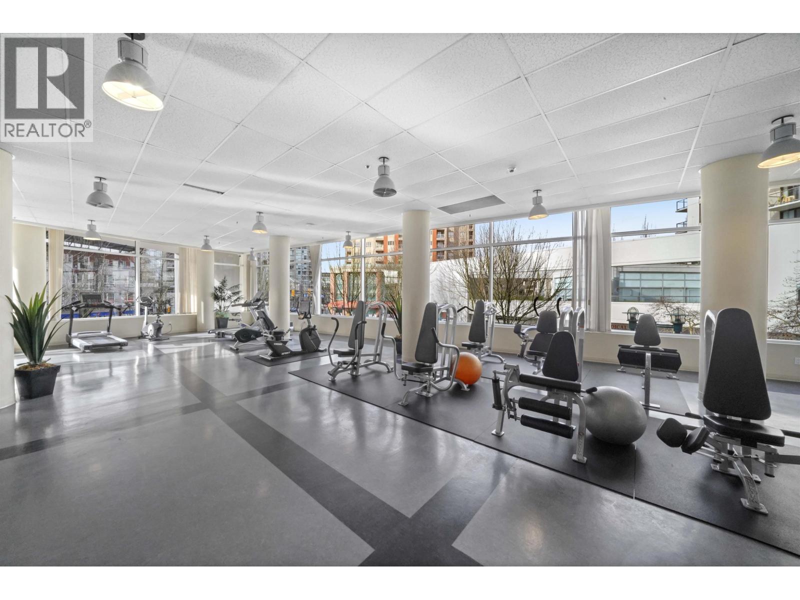 303 2979 Glen Drive, Coquitlam, British Columbia  V3B 0B2 - Photo 23 - R3057922