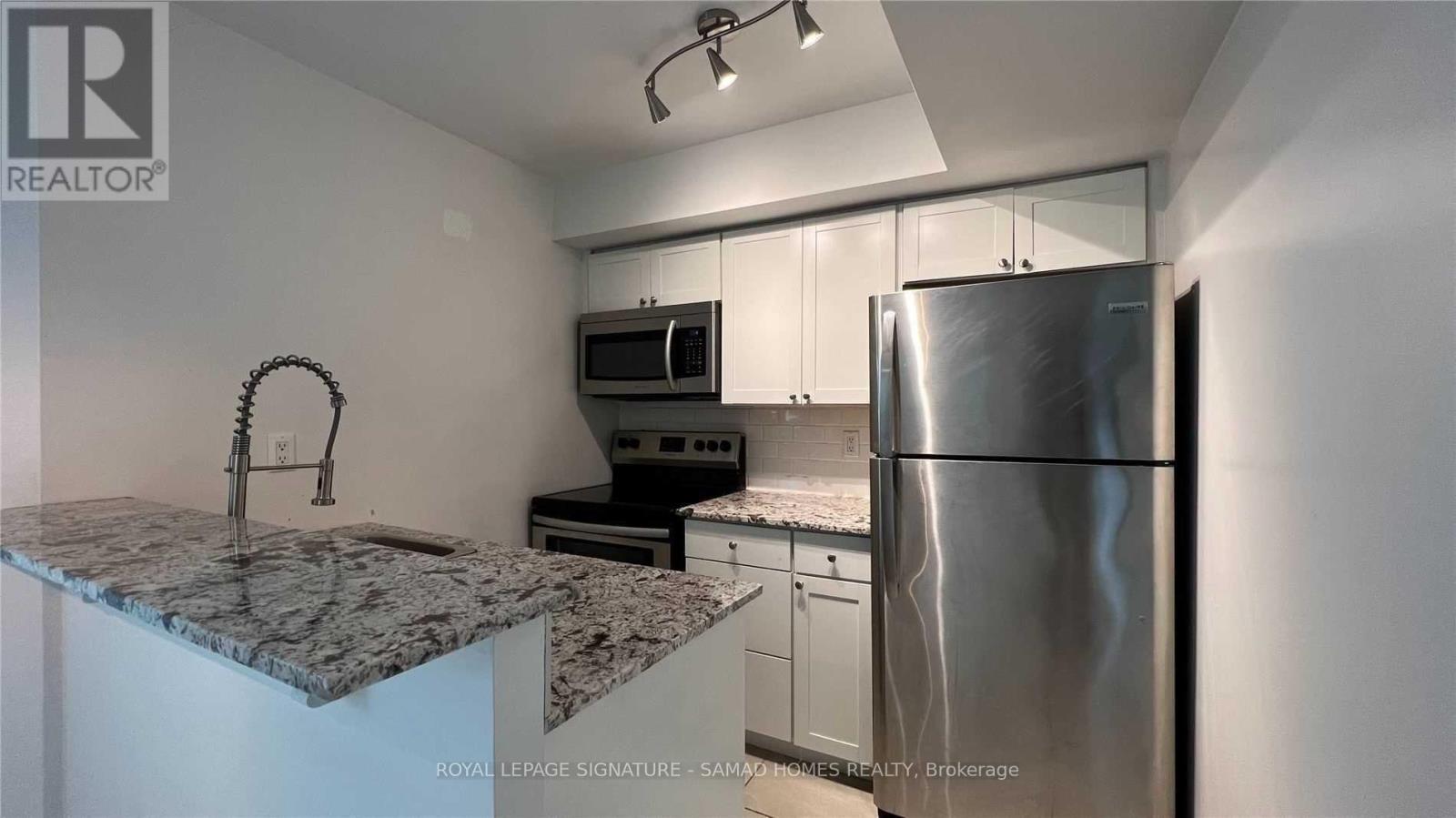 921 - 109 Front Street E, Toronto, Ontario  M5A 4P7 - Photo 8 - C12498308