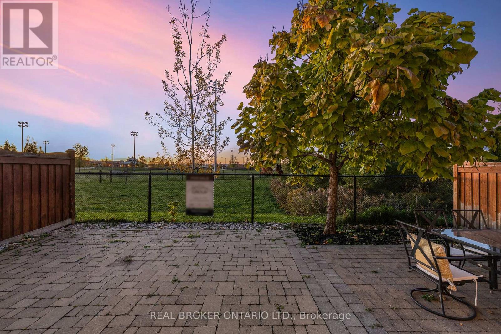 565 Attenborough Terrace, Milton, Ontario  L9T 8H6 - Photo 36 - W12462823