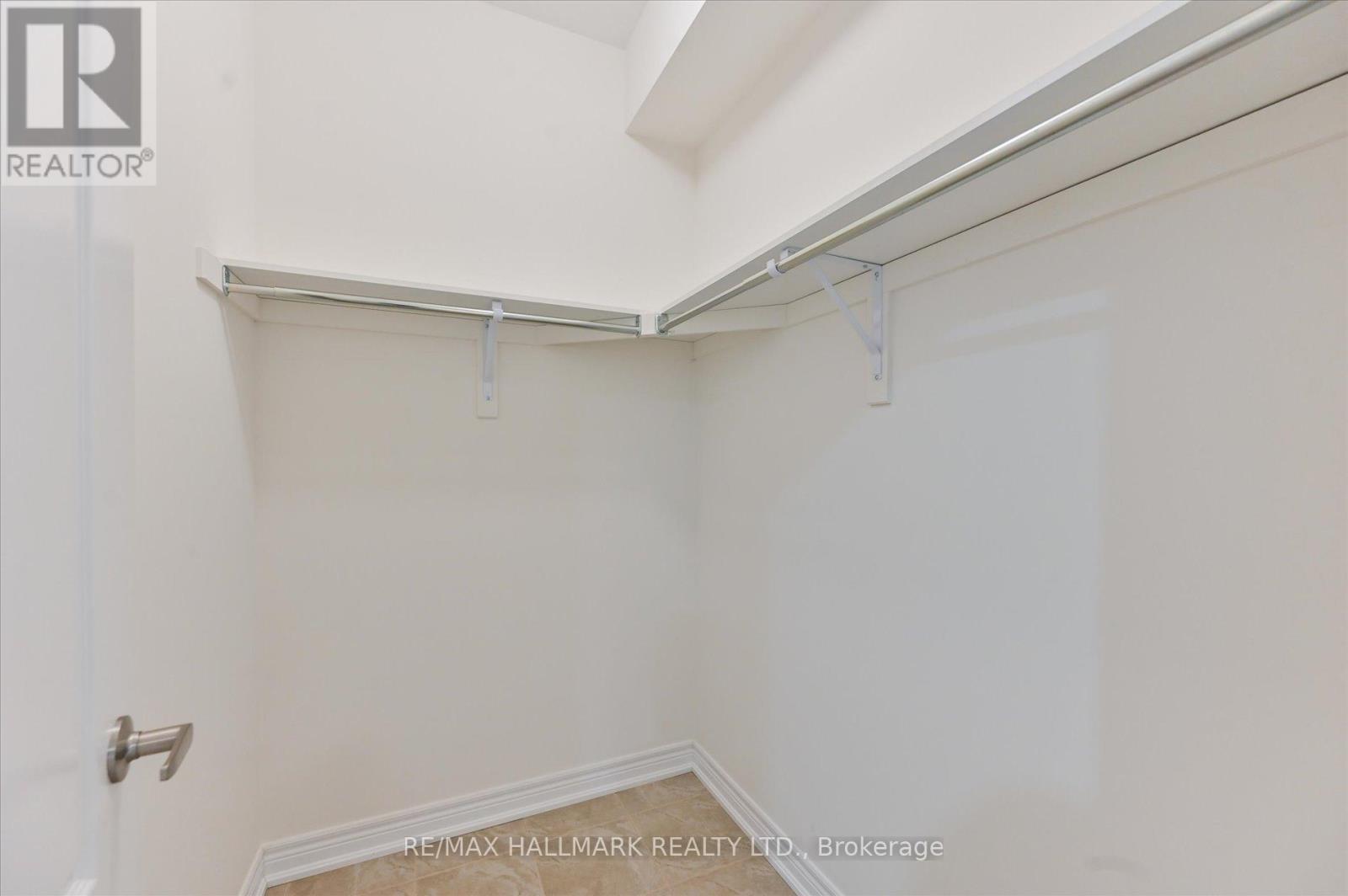 7 Buttonbush Lane, Richmond Hill, Ontario  L4E 1E7 - Photo 21 - N12498302