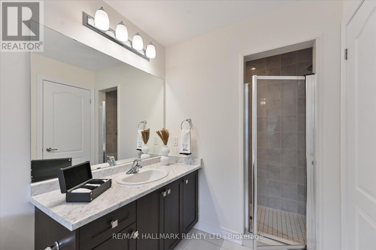 7 Buttonbush Lane, Richmond Hill, Ontario  L4E 1E7 - Photo 29 - N12498302