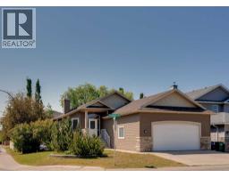 106 Thornbird Way SE Thorburn