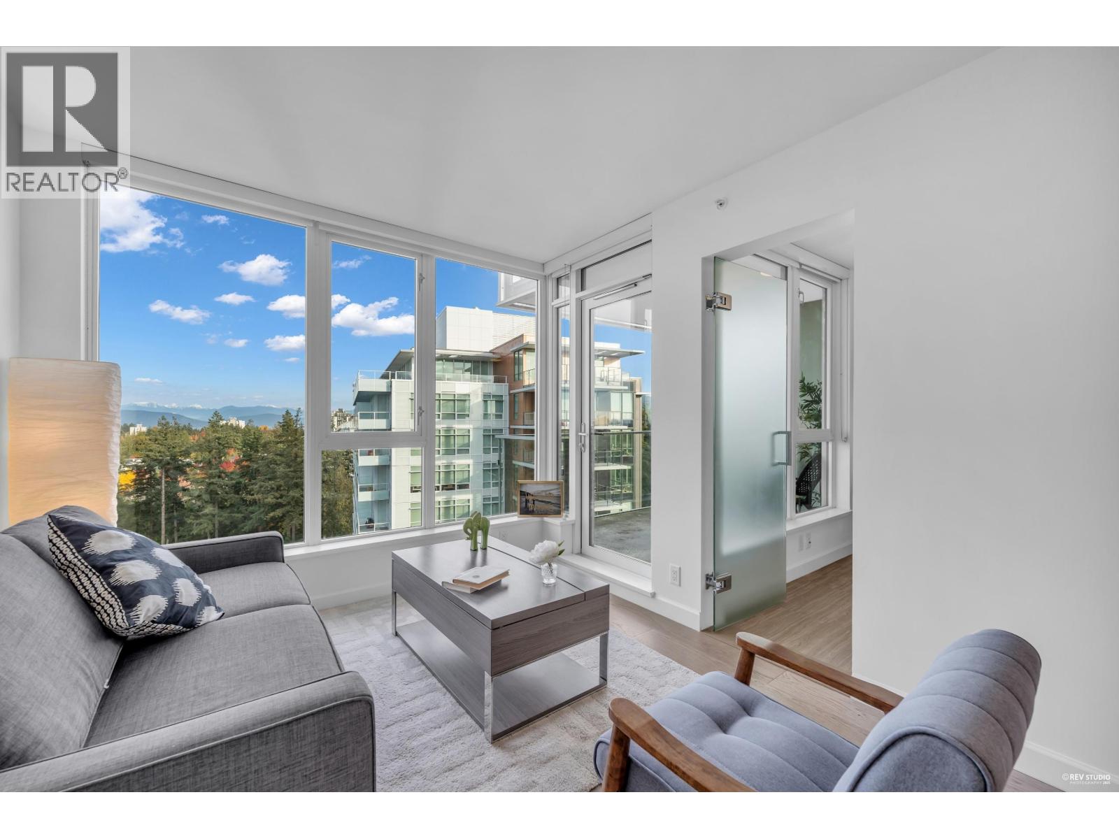 2303 3355 Binning Road, Vancouver, British Columbia  V6S 0J1 - Photo 3 - R3063606