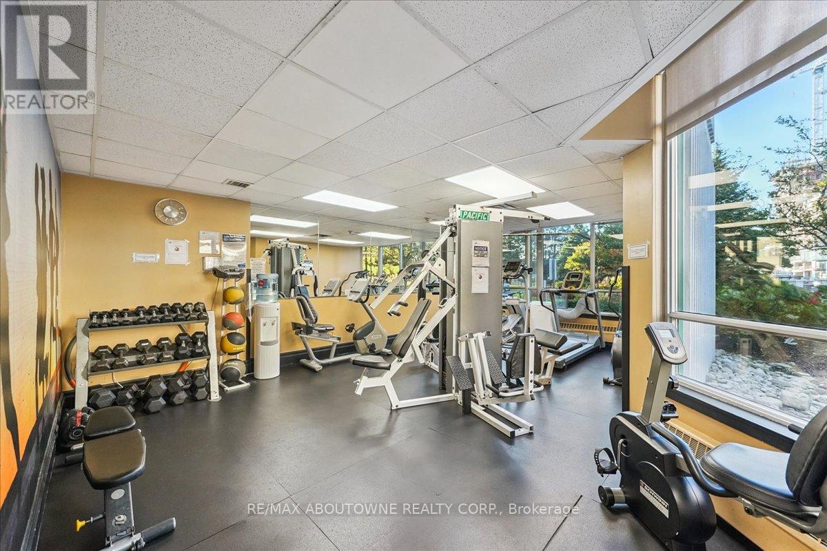 2603 - 550 Webb Drive, Mississauga, Ontario  L5B 3Y4 - Photo 25 - W12498300