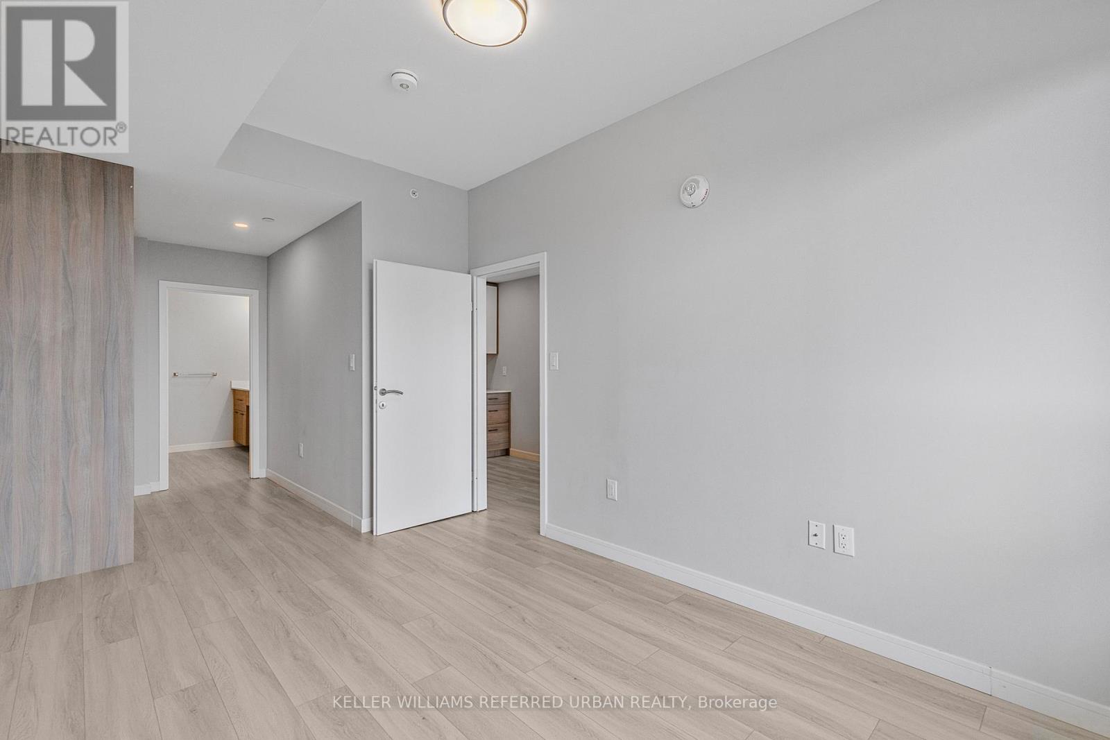 2905 - 20 George Street, Hamilton, Ontario  L8P 0C4 - Photo 14 - X12498320