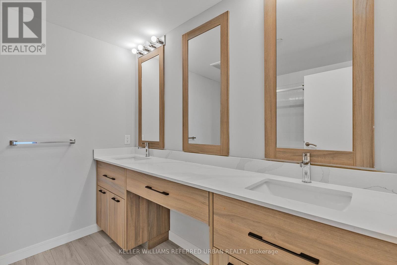 2905 - 20 George Street, Hamilton, Ontario  L8P 0C4 - Photo 15 - X12498320